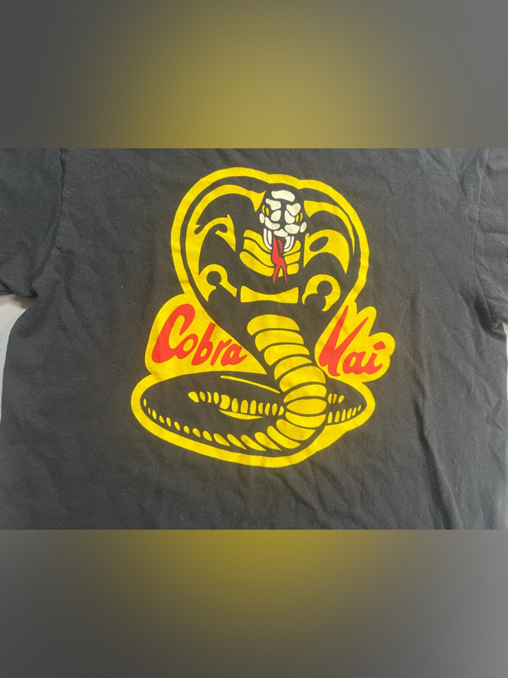 Cobra Kai T-Shirt Women’s Small Black Graphic Snake Logo Tee Y2K ripple junction - Picture 2 of 5